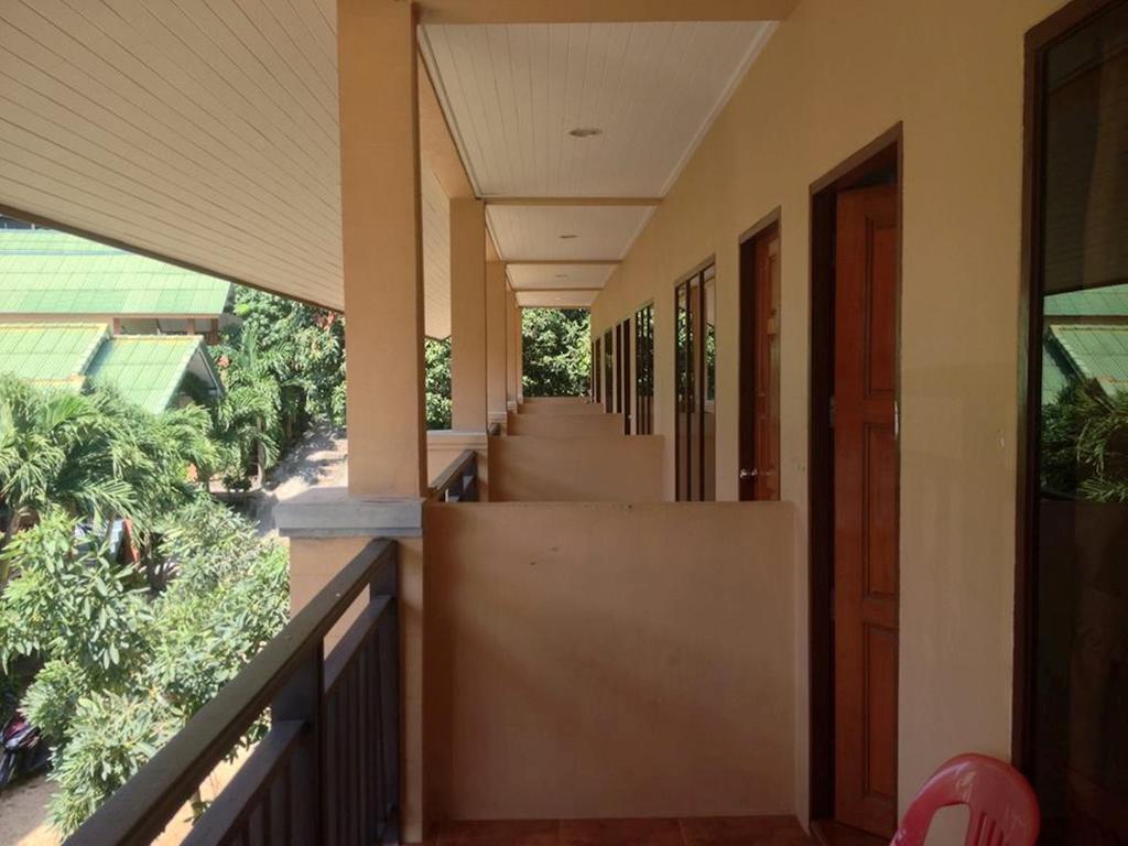 Bank Guest House Haad Rin Ngoại thất bức ảnh